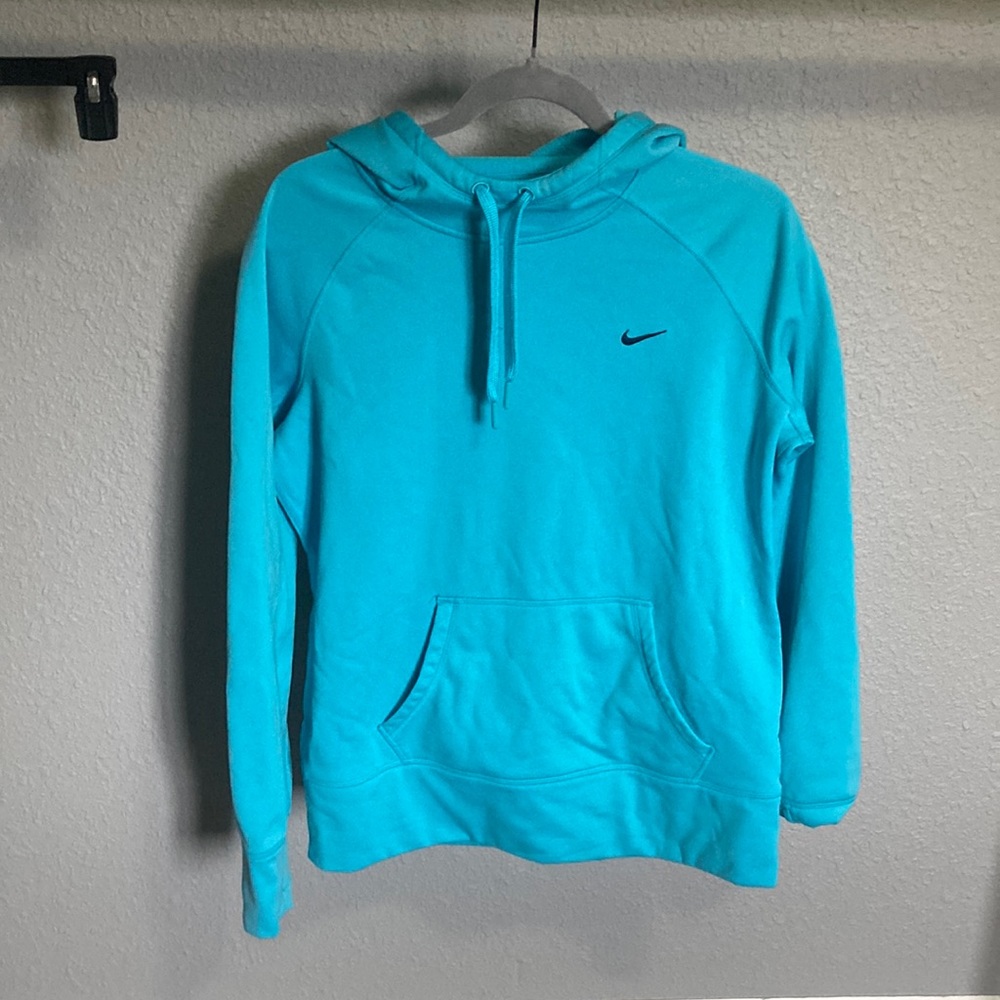 Nike women’s sweatshirt